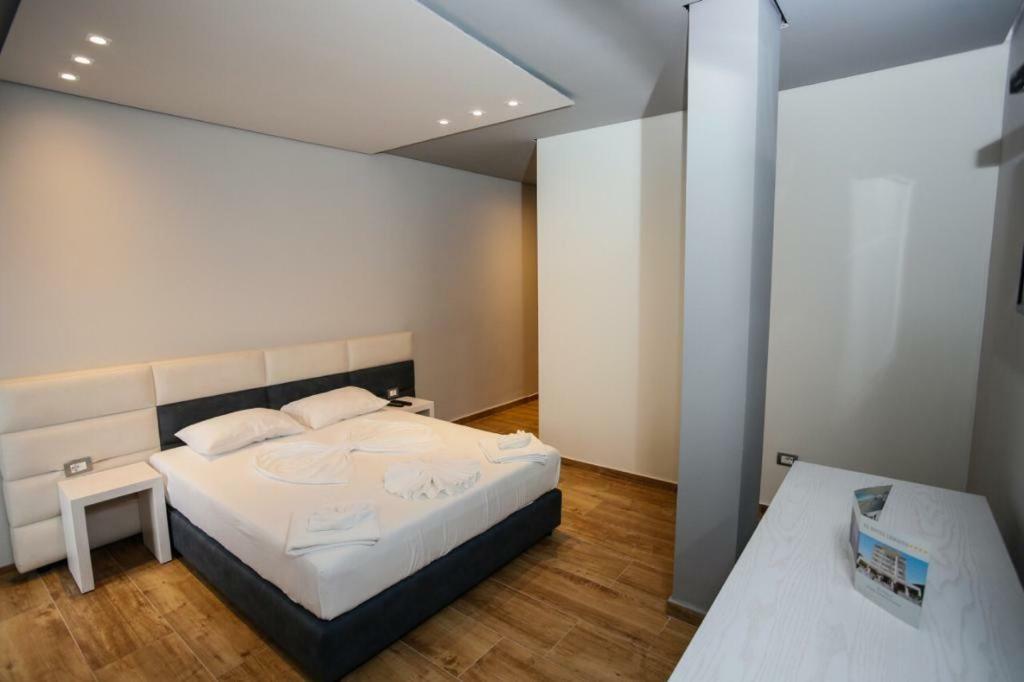Lubjana Hotel Durrës Zewnętrze zdjęcie